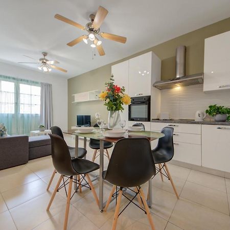Azure Haven - Gzira Apartments And Penthouse By Shortletsmalta Esterno foto