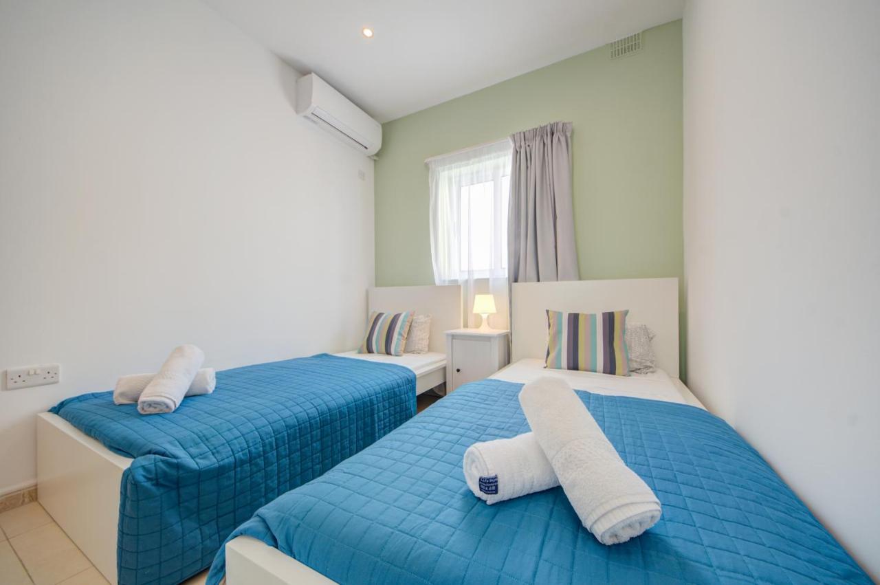 Azure Haven - Gzira Apartments And Penthouse By Shortletsmalta Esterno foto